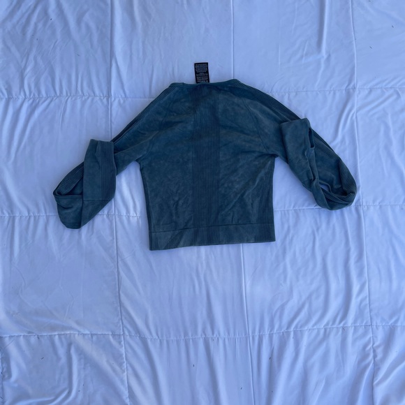 2 Piece Seamless Workout Outfit - Picture 4 of 9